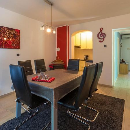 Apartman Mladenka Dramalj Exterior foto