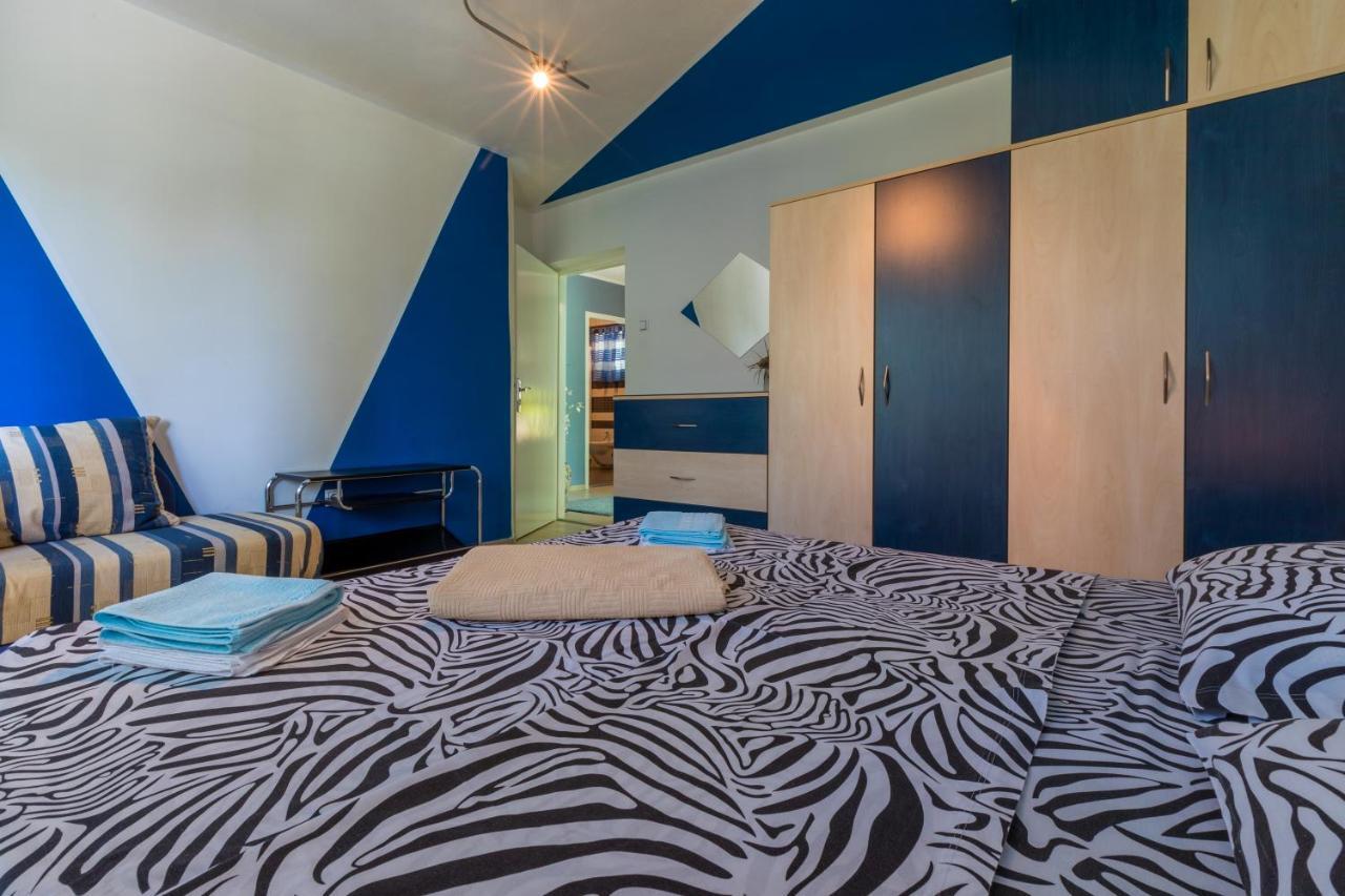 Apartman Mladenka Dramalj Exterior foto